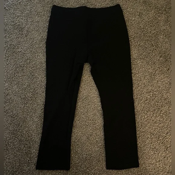 Sag Harbor Elegant Black Trousers - Picture 4 of 5